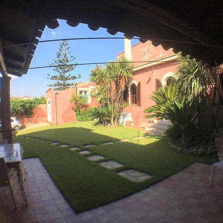 Monastir Corte Arrubia מראה חיצוני תמונה